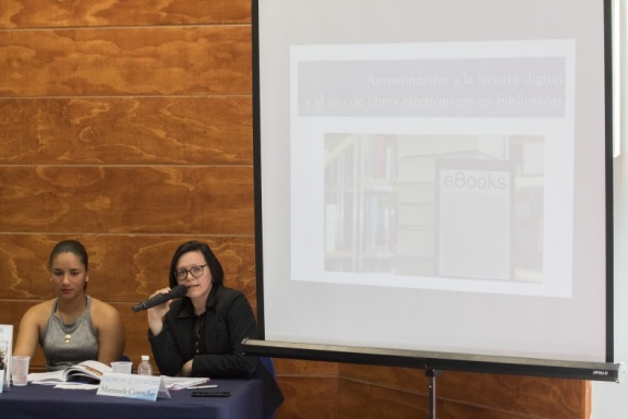 Participación de la Directora de EBCI, Dra. Magda Sandí, en el VIII Simposio de la Editorial Costa Rica