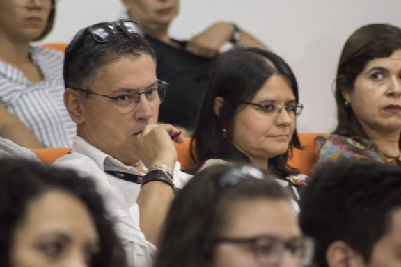 Conferencia: Lo que mata es la humedad. Condiciones ambientales para conservación a largo plazo del patrimonio fotográfico y audiovisual