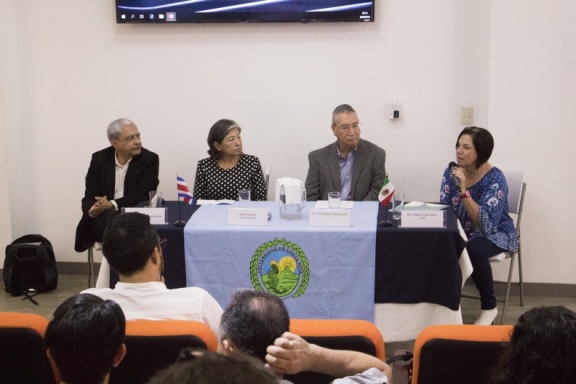 Conferencia: Lo que mata es la humedad. Condiciones ambientales para conservación a largo plazo del patrimonio fotográfico y audiovisual