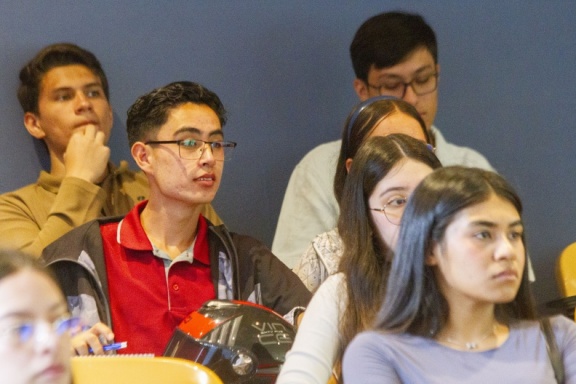Recibimiento Estudiantes de Nuevo Ingreso 2025
